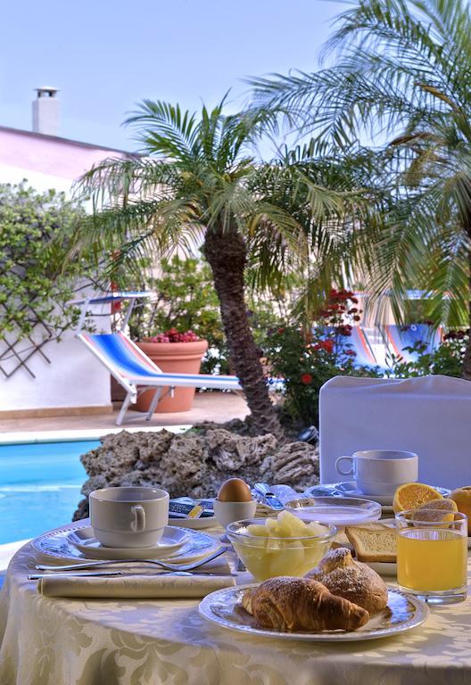 Hotel Carlo Magno Forio di Ischia Εξωτερικό φωτογραφία