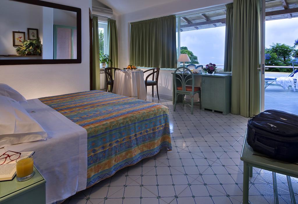 Hotel Carlo Magno Forio di Ischia Εξωτερικό φωτογραφία