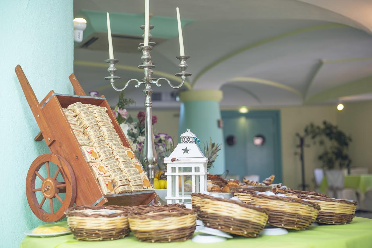 Hotel Carlo Magno Forio di Ischia Εξωτερικό φωτογραφία