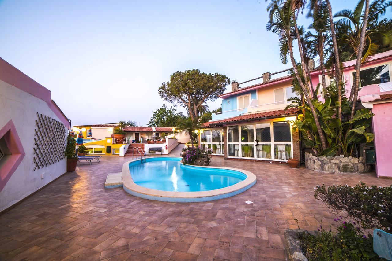 Hotel Carlo Magno Forio di Ischia Εξωτερικό φωτογραφία