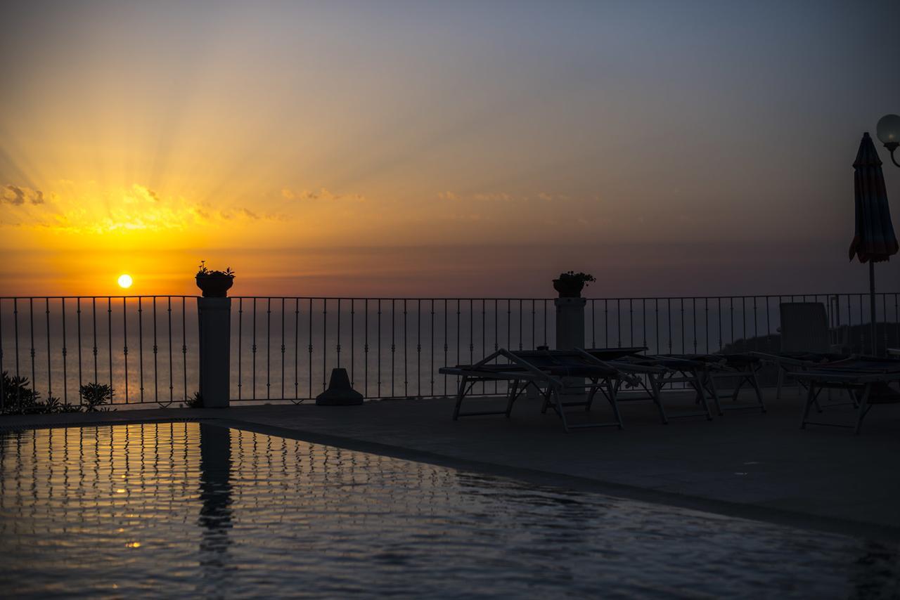 Hotel Carlo Magno Forio di Ischia Εξωτερικό φωτογραφία
