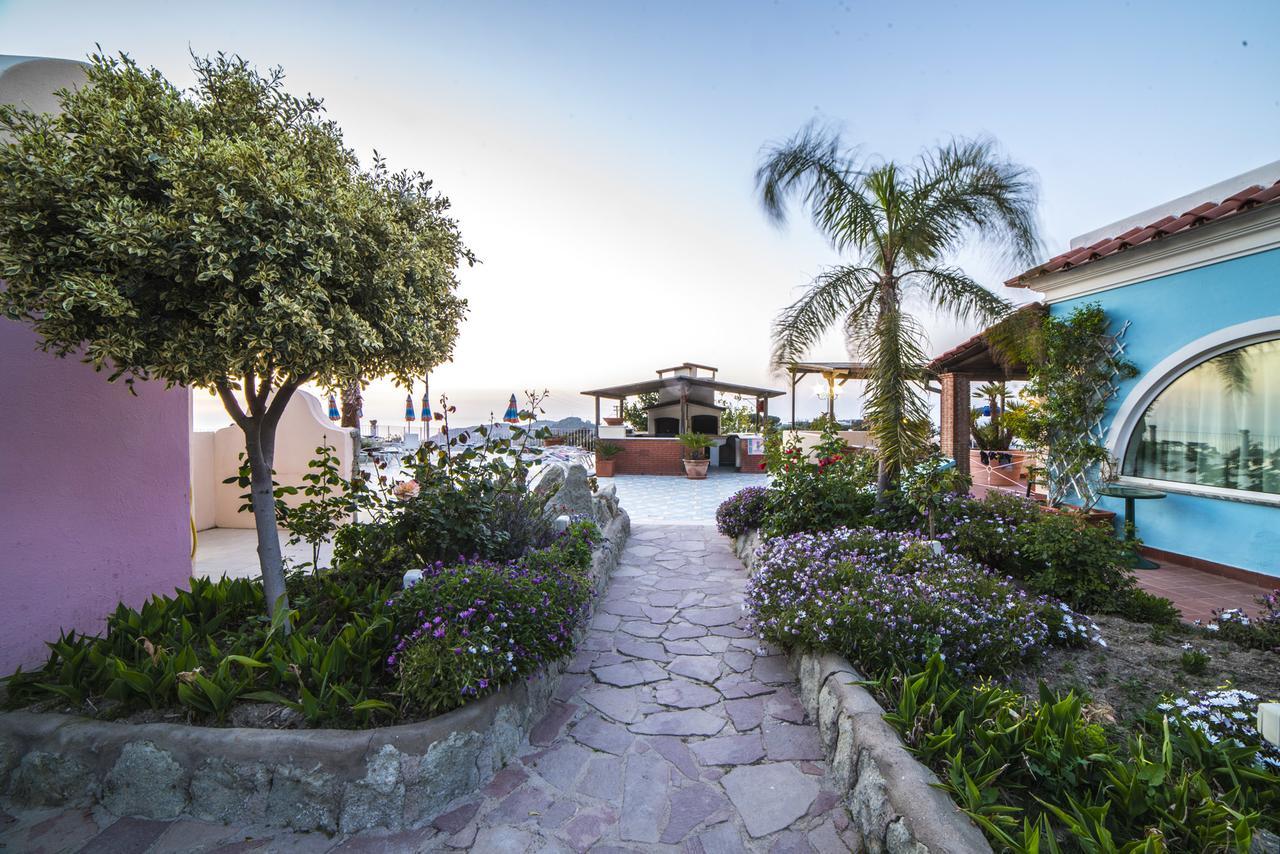 Hotel Carlo Magno Forio di Ischia Εξωτερικό φωτογραφία